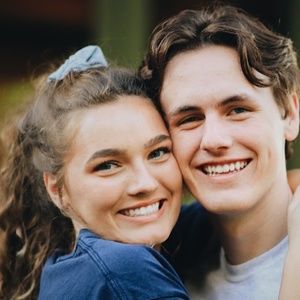 Meet your Posher, Maddi!!